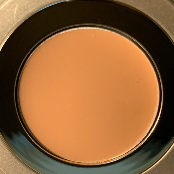 Stila Stay All Day Concealer Refill - Almond 11 - Picture 5 of 5
